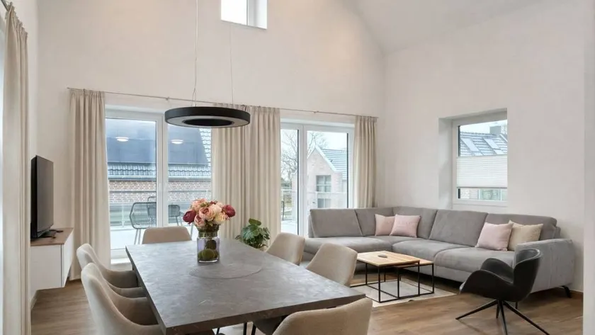 Holiday home with terrace, barbecue & sauna - Image 1