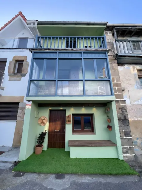 Family-oriented holiday home with garden | Garden view | Close to the beach | Suitable for remote work | Pet-friendly - Image 1
