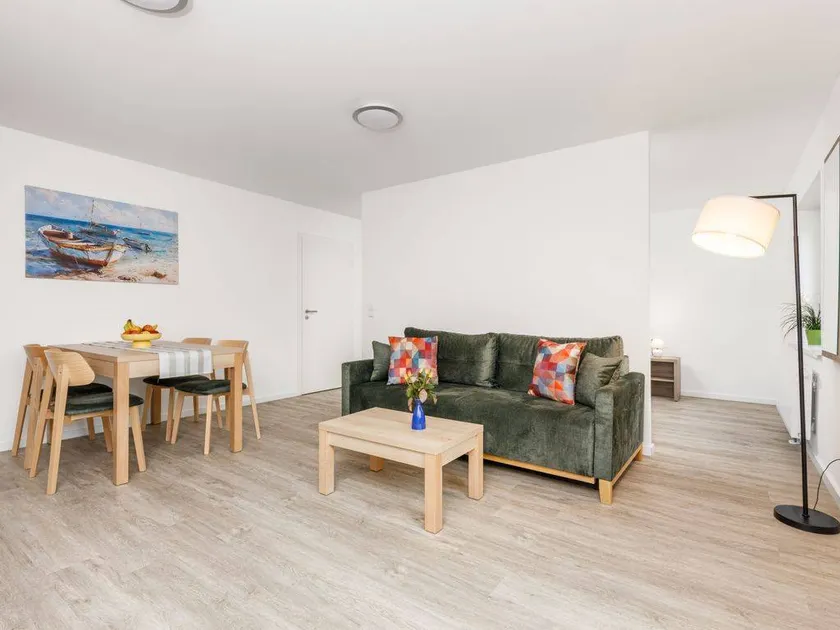 Family-friendly wonderful flat with garden, barbecue & terrace | Close to the beach - Image 1
