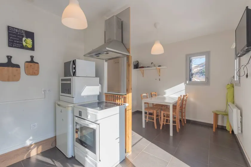 Chalet "De Sers" with Mountain Views, Private Terrace and Wi-Fi - Image 1