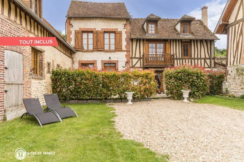 Gite with terrace, garden & BBQ - Image 1