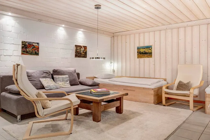 Holiday apartment with barbeque, garden & terrace | Mountain view - Image 1