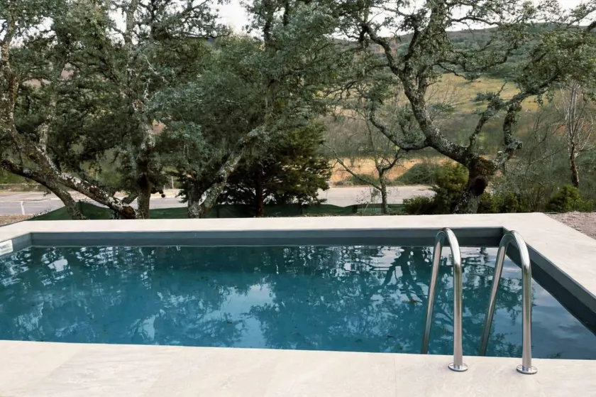 Holiday home with garden, terrace & barbecue | Mountain view - Image 1