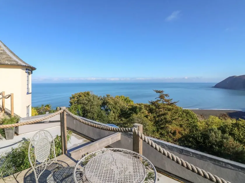 Fully equipped cottage | Beach view - Image 1