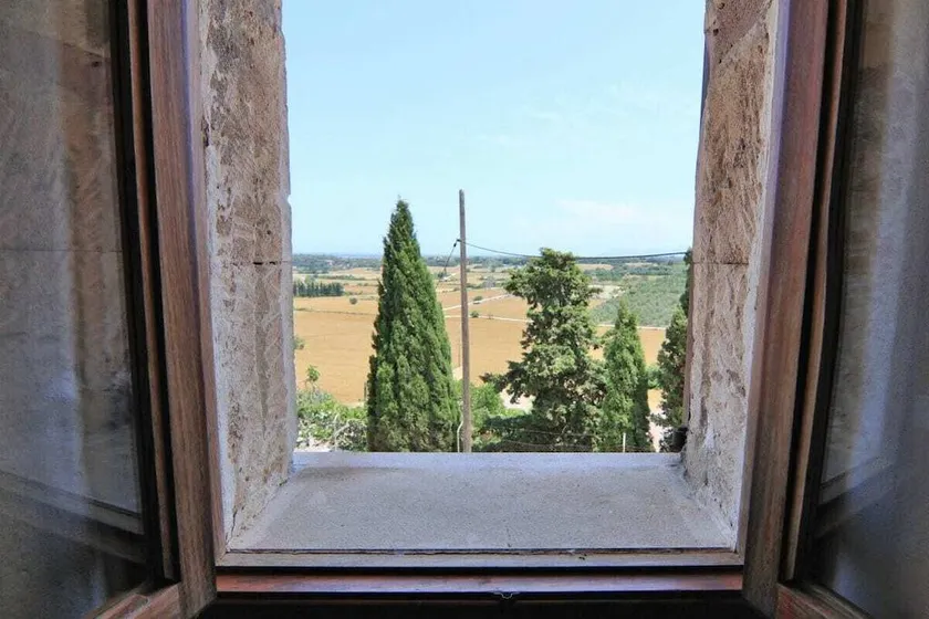 Charming villa with terrace, pool & BBQ | Pet-friendly - Image 1