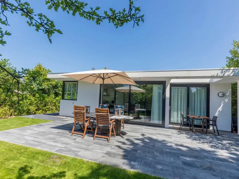 Maison avec barbecue et jardin - Image 1
