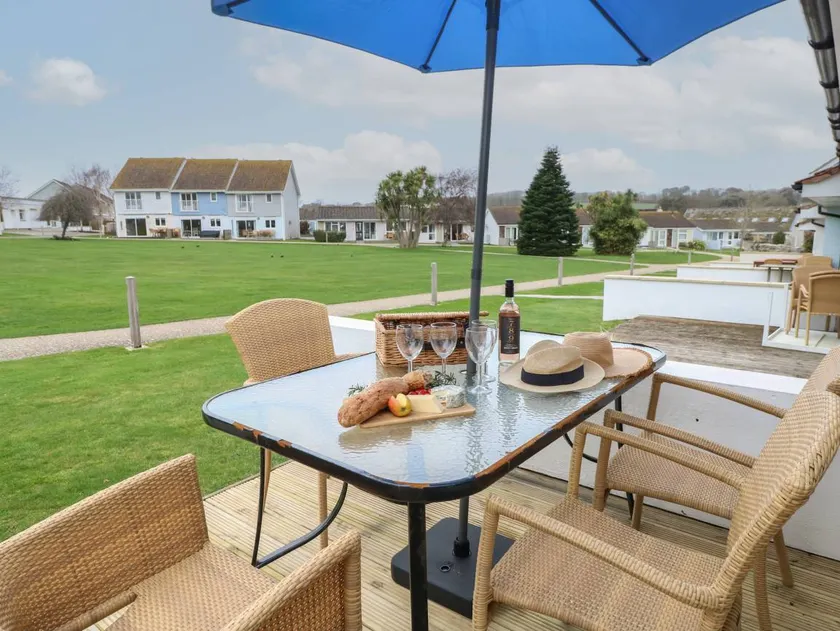 Children-friendly nice cottage with garden - Image 1