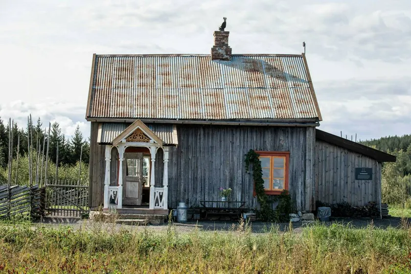 House with terrace, garden & barbeque - Image 1