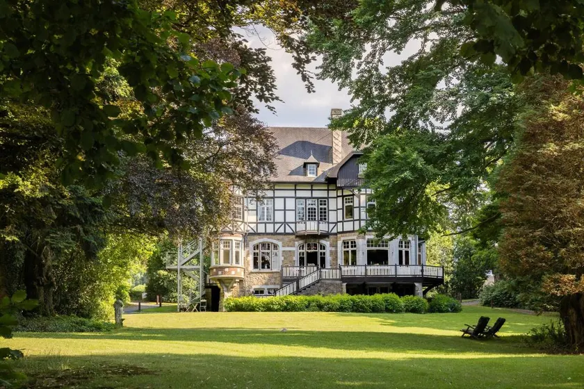 Villa with garden, terrace & barbecue - Image 1