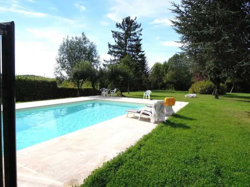 Château de Villers – Complete Restored Hunting Lodge with Pool and Park - Image 1