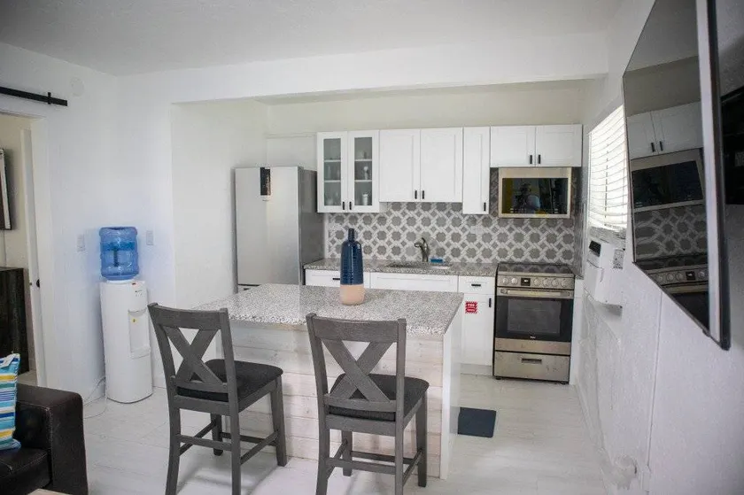 Cottage avec barbecue et terrasse - Image 1