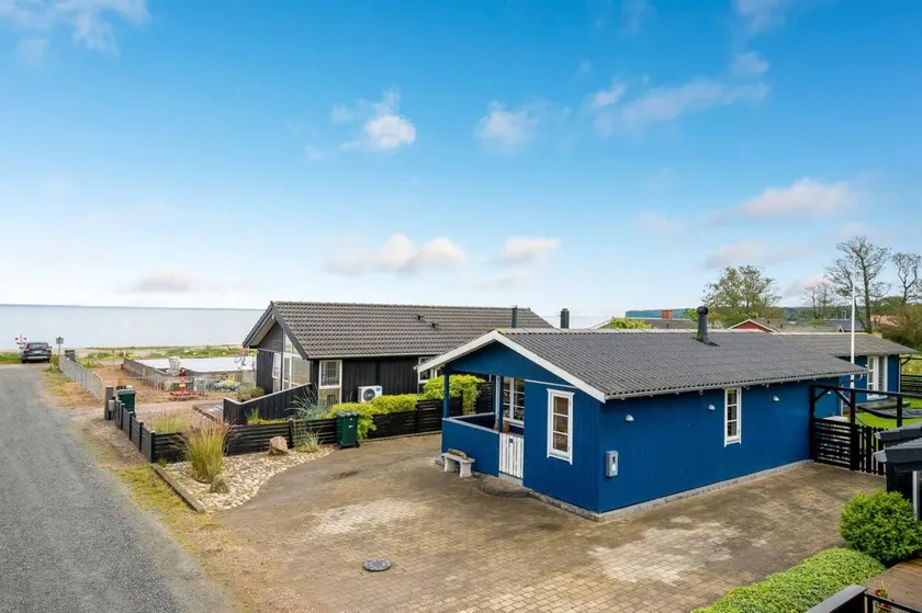 House with terrace & barbeque | Sea view - Image 1