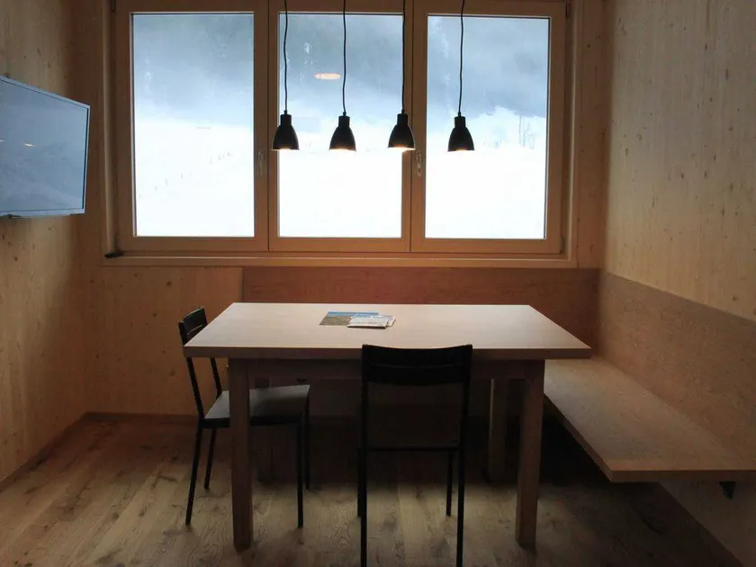 Appartement adapté aux familles avec terrasse | Vue montagne - Image 1