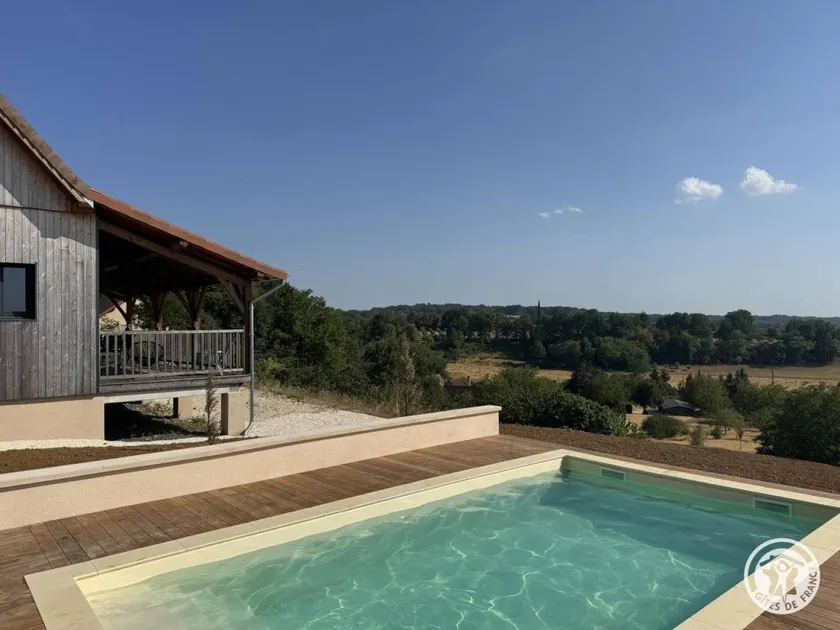 Pleasant gite with barbeque, terrace & pool | Pet-friendly - Image 1