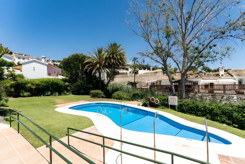 Holiday Home 'Lavanda' with Sea View, Wi-Fi and Air Conditioning - Image 1