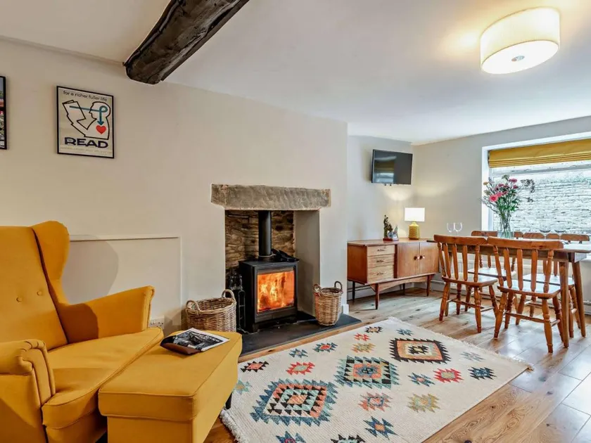 Voll ausgestattetes Landhaus mit Terrasse und Garten | Hunde erlaubt - Image 1