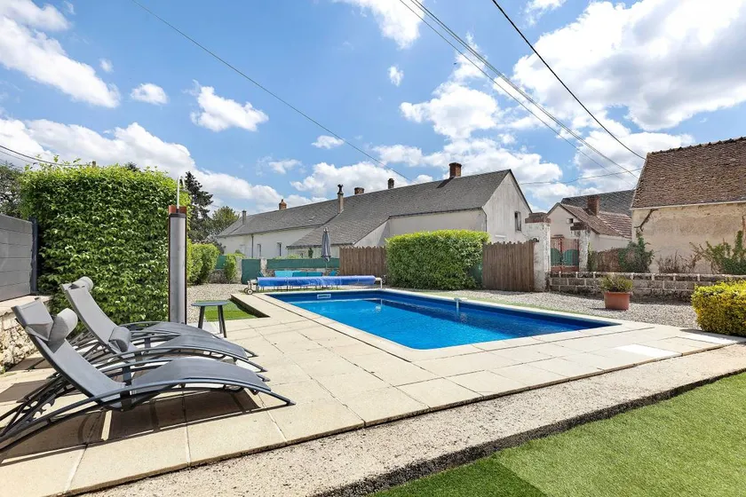 Cottage with terrace, BBQ & heated pool | Garden view - Image 1