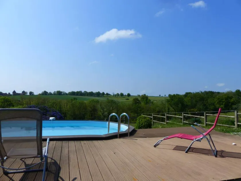 Lovely gite with barbeque, terrace & garden | Dogs allowed - Image 1