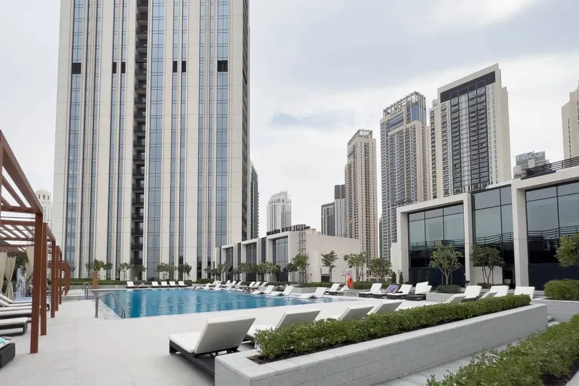 Holiday apartment with pool - Image 1