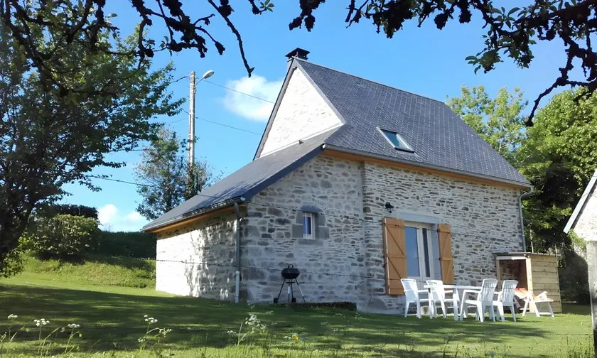 Children-friendly cottage with garden & barbecue - Image 1