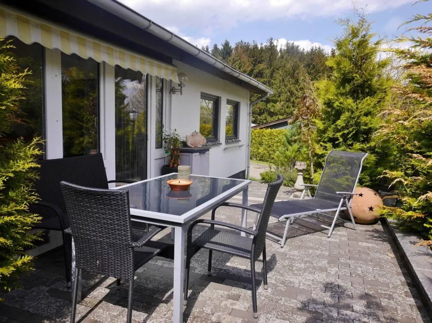 Child-friendly house with terrace | Pet-friendly - Image 1