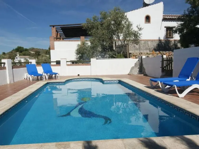 House with barbeque, terrace & private pool | Nature view - Image 1