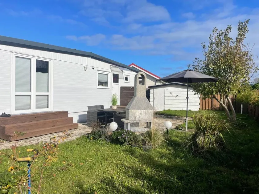 Ferienhaus mit wundervollem Seeblick Ferienpark Vislust Ijsselmeer - Image 1
