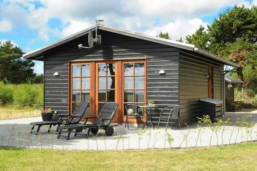 House with terrace & barbeque - Image 1