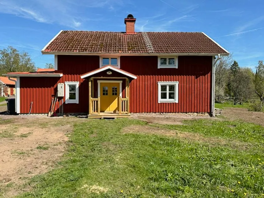 House with barbecue & terrace - Image 1