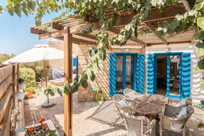 Holiday Home 'Kalliope' with Sea View, Wi-Fi and Air Conditioning - Image 1