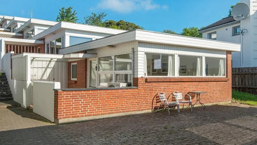 Holiday apartment with terrace & barbeque | Pet-friendly - Image 1