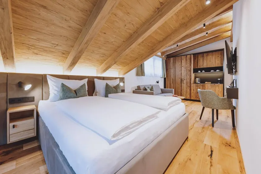 Bergdorf Hotel Zaglgut - Ski In & Ski Out - Image 1