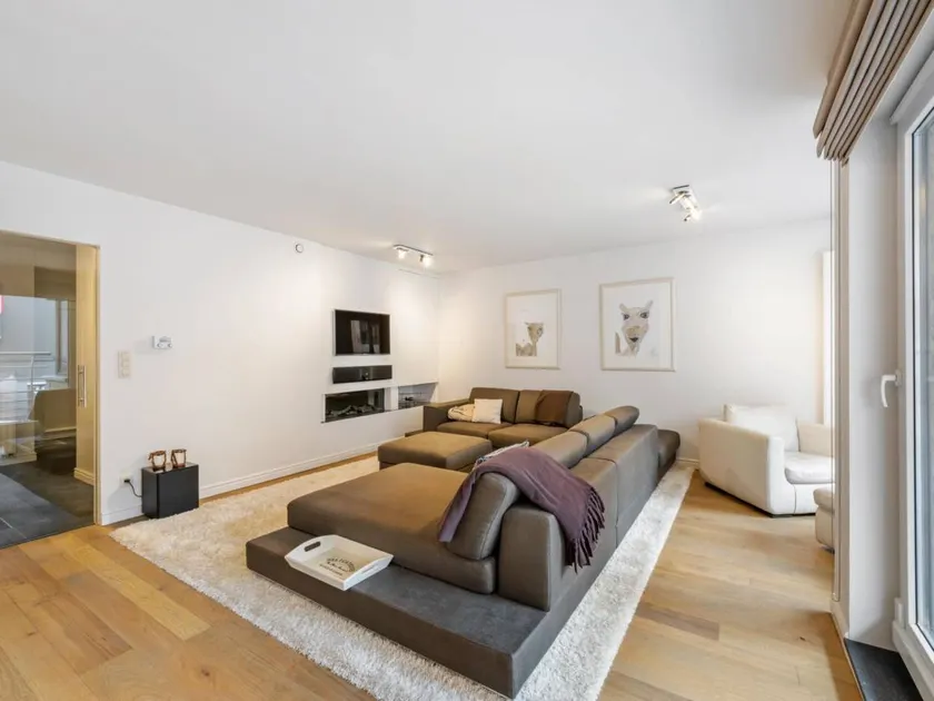 Fully equipped apartment with terrace | Next to the beach - Image 1