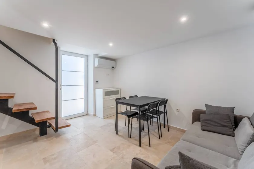 Apartment 'Duplex 11' with Wi-Fi and Air Conditioning - Image 1