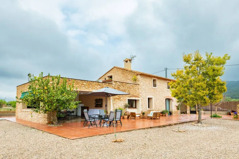 Finca 'Mas de Morera' mit ganzjährigem Zugang zum Pool - Image 1