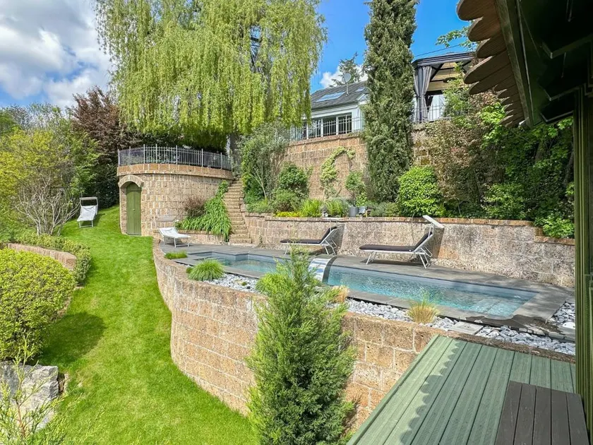 Fully equipped holiday home with garden, BBQ & private pool | Garden view - Image 1