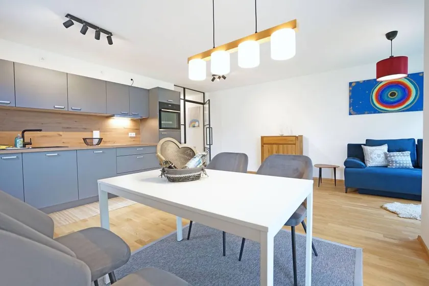 Fully equipped lovely holiday apartment with terrace & garden - Image 1