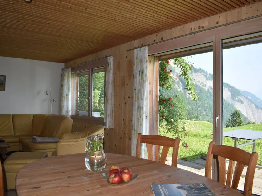 Fully equipped pleasant apartment with garden | Mountain view - Image 1