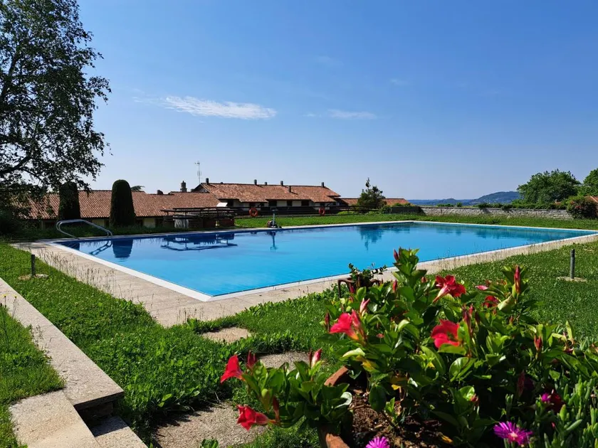 Children-friendly holiday home with pool, BBQ & garden | Lake view - Image 1