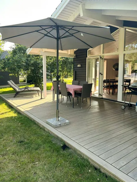 House with garden, barbeque & terrace - Image 1