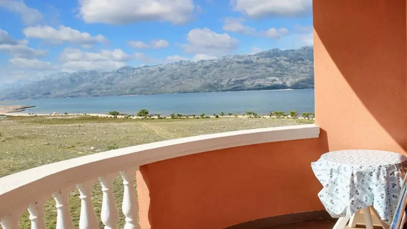 Apartamento vacacional con barbacoa | Vistas a la ciudad | Adaptado para teletrabajar - Image 1