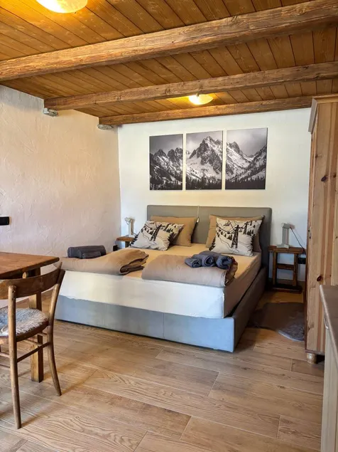 Apartment „Il Capriolo“ mit Bergblick und WLAN - Image 1