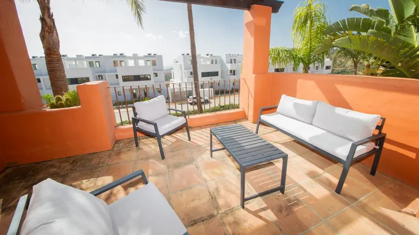 Ferienhaus mit Terrasse und Pool - Image 1