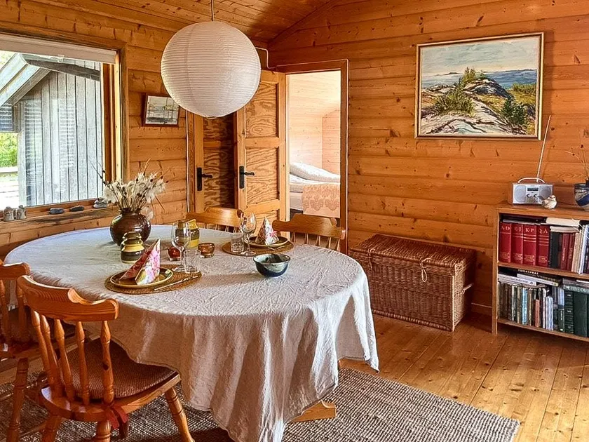 Traditionelle Hütte mit Meerblick auf Jæren - Image 1
