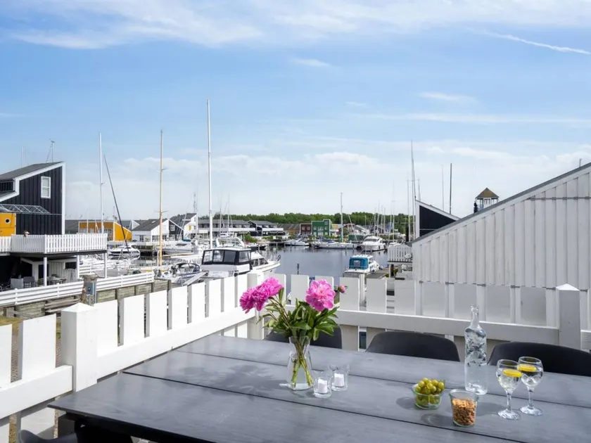 Apartment with terrace | Sea view - Image 1