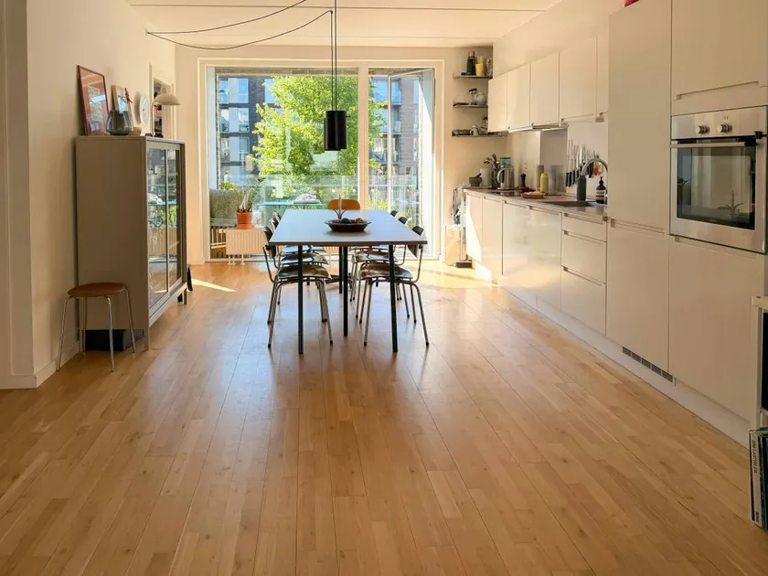 Bright flat on Sluseholmen with balcony - Image 1