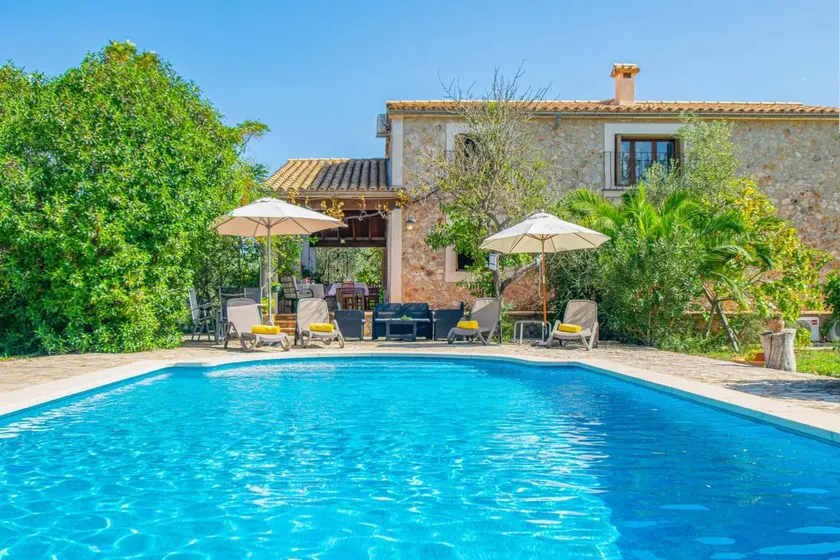 Family-oriented nice holiday apartment with private pool, garden & terrace | Pool view - Image 1