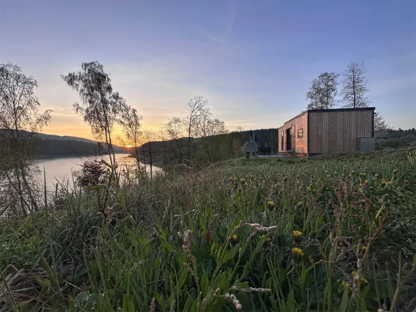 Feriendorf Seeblick Tiny Chalets direkt am See - Image 1