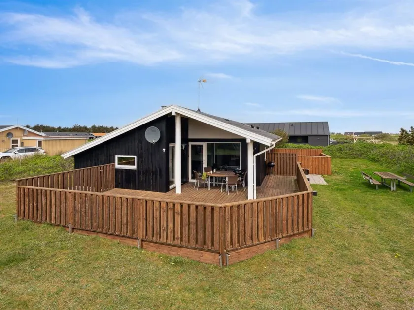 Children-friendly beautiful holiday home with BBQ & terrace | Dogs allowed - Image 1