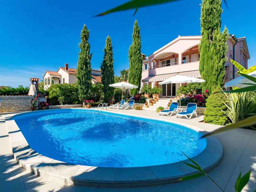 Apartment mit Pool, Terrasse und Grill - Image 1